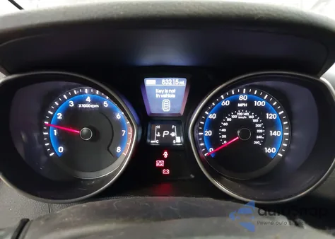 2013 Hyundai Elantra Gt Base W/Blue z USA, uszkodzony, nr VIN KMHD35LE2DU036649